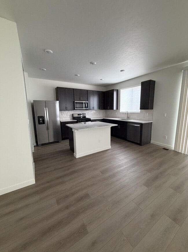 Photo - 1578 S La Escalera Ave