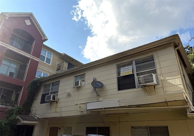 Photo - 804 Stanford St Unit A