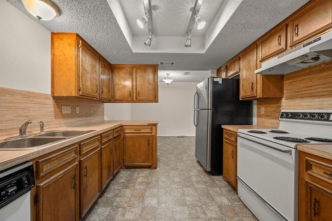 Photo - 101 Norwood Dr