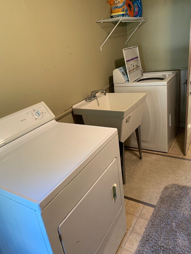 934 Vine St Unit 934 Vine Street Rental House Rental in Danville, PA