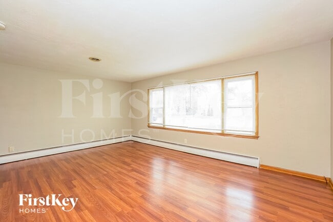Photo - 17922 Rose St