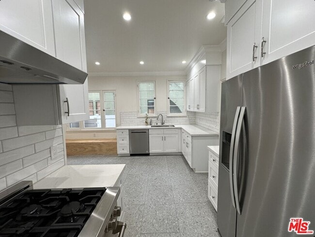 Photo - 6367 W 6th St