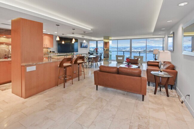 1820 Avenida Del Mundo Unit Vacation Rental