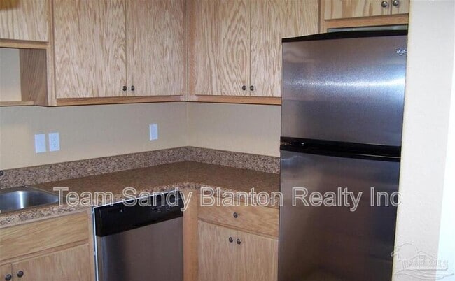 Photo - 7071 Lake Joanne Dr