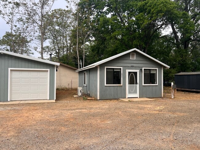 House and garage - 20574 Sunset Ln