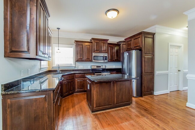 Photo - 91 Portsmouth Island Dr