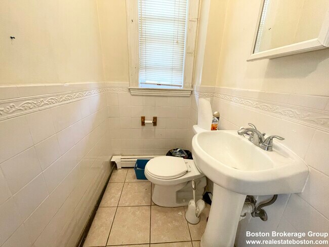 Photo - 24 Maryland St Unit 2