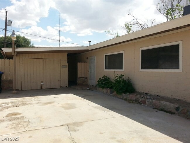 Building Photo - 2625 Hickey Ave Rental