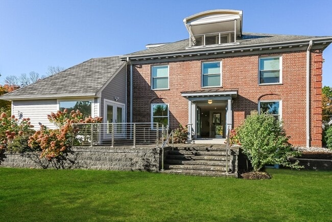 Photo - 2-4 Evergreen Ave