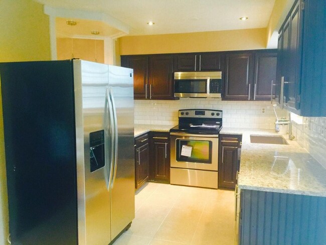 7713 S Ora Ct