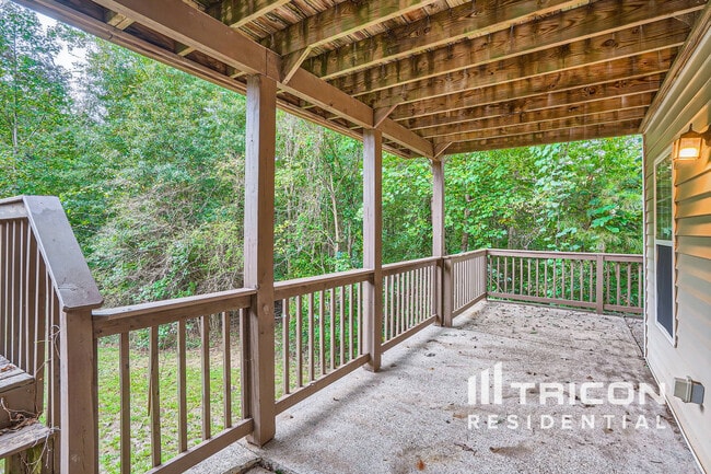 Photo - 930 Willow Hollow Dr