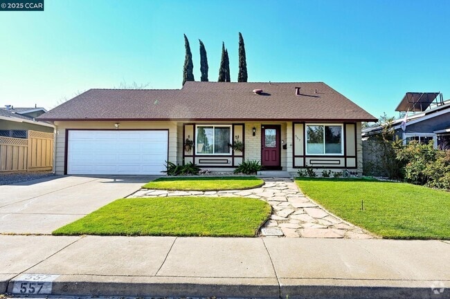 Building Photo - 557 Alameda Dr Rental