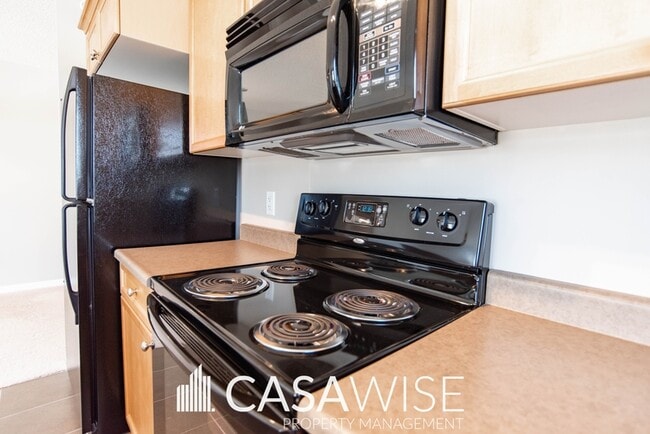 Photo - 2208-444 44 Ave NW