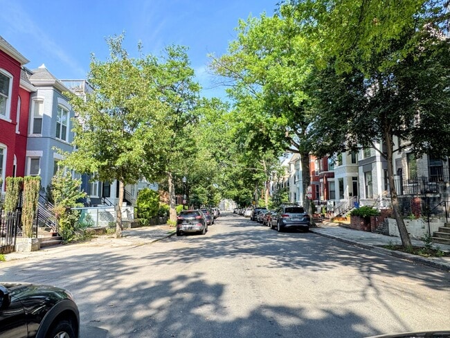 Photo - 69 Florida Ave NW