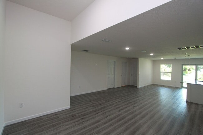 Photo - AWESOME 4 BD/2BA Home in Palm Bay!!