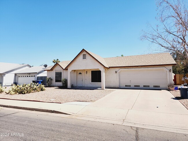 Photo - 6115 W Laredo St