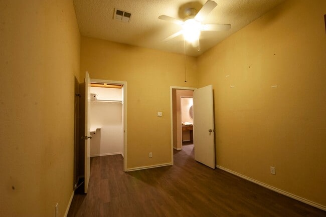 Photo - Wedgewood #203