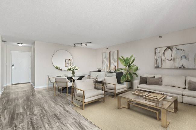 Photo - 100 Forest Place Apartments