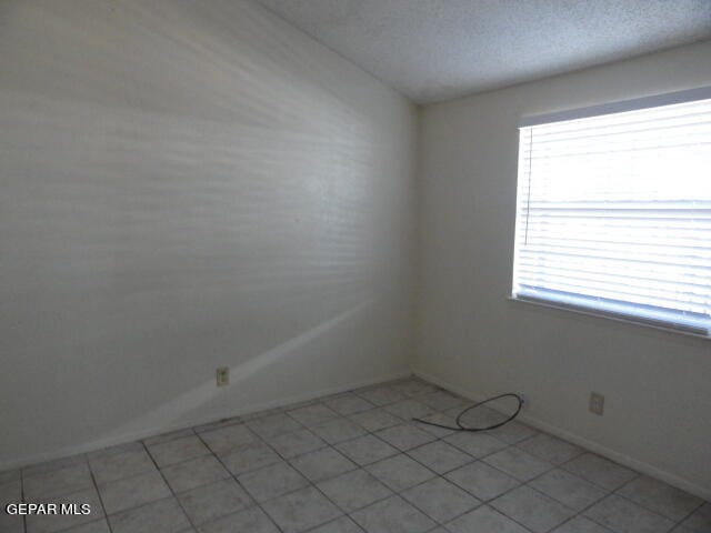 Photo - 606 White Cliffs Dr
