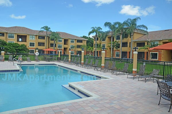 Photo - 2536 Village Blvd