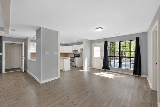 Photo - 15876 Pecan Dr