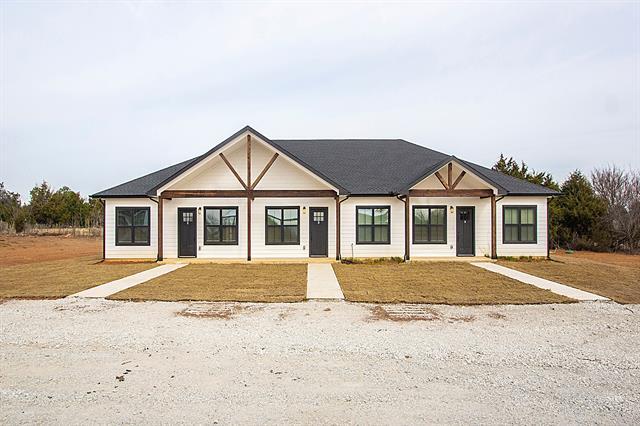 Building Photo - 20496 US Hwy 377