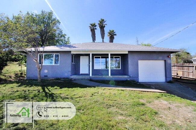 Photo - 1800 West St