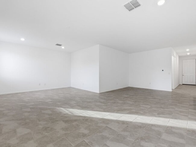 Photo - Spacious 4-Bedroom Home in Gladden Farms with Modern Features & Community Amenities!