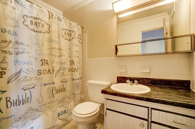 Photo - 510 - CLEVELAND PLAZA