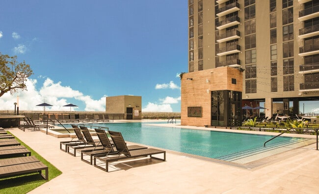 Photo - 221 SW 1st Ave Unidad ID1023631P