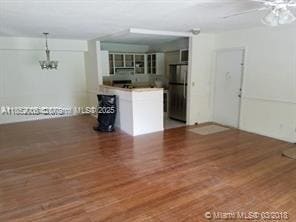 Building Photo - 415 N Laurel Dr Unit 106 Rental