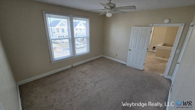 Photo - 3923 Spencer Ave Unit 2