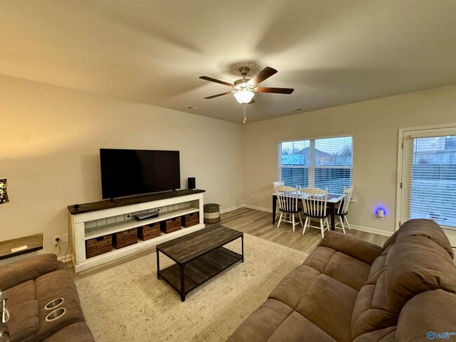 Photo - 18794 Cottontail Ln