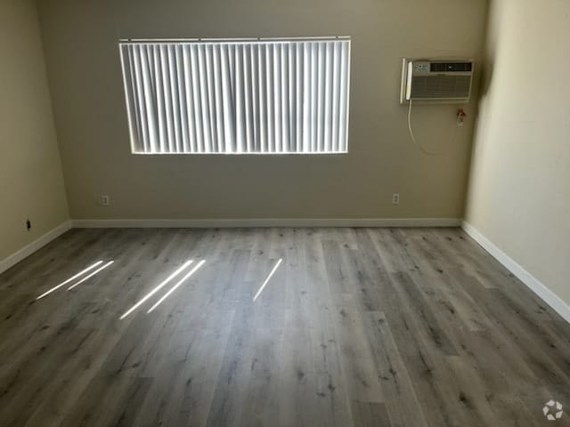 Building Photo - 7028 Alabama Ave Unit 6 Rental