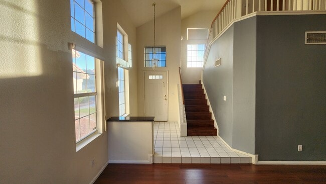Photo - 332 Cavalla St