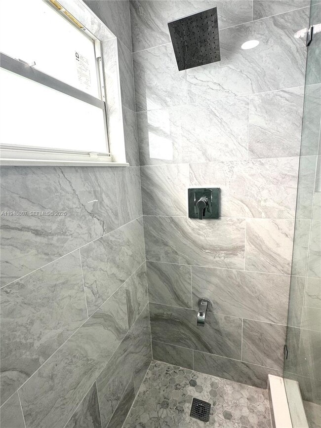 Photo - 2710 N 72nd Ave Unit B