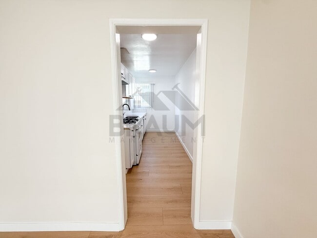 Photo - 7339 Woodman Ave Unit 8