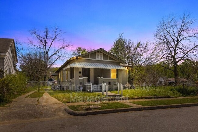 Building Photo - 6309 3rd Ave S