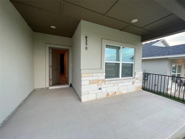 Photo - 629 County Rd 306
