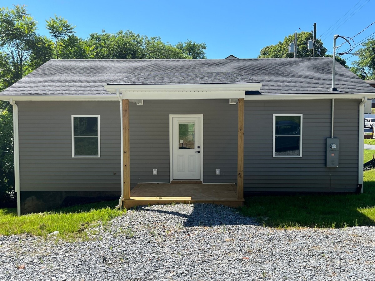 Photo - 812 Taylor St