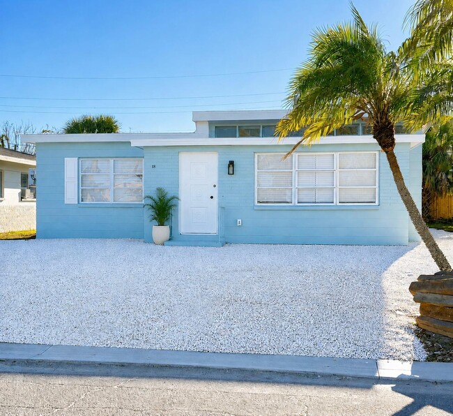Building Photo - Marguerite Dr
