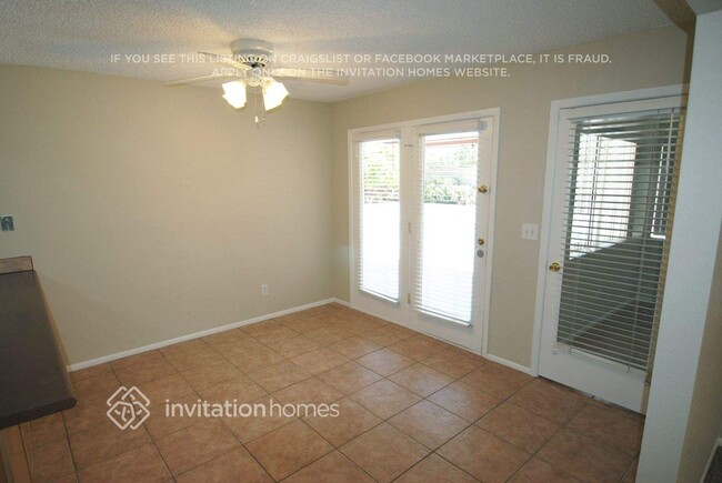 Photo - 1209 S Hall