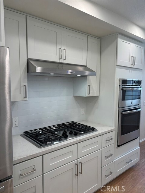 Photo - 451 Medford Ct
