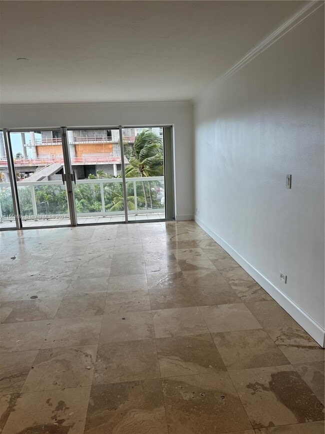 Building Photo - 2451 Brickell Ave Unit 4