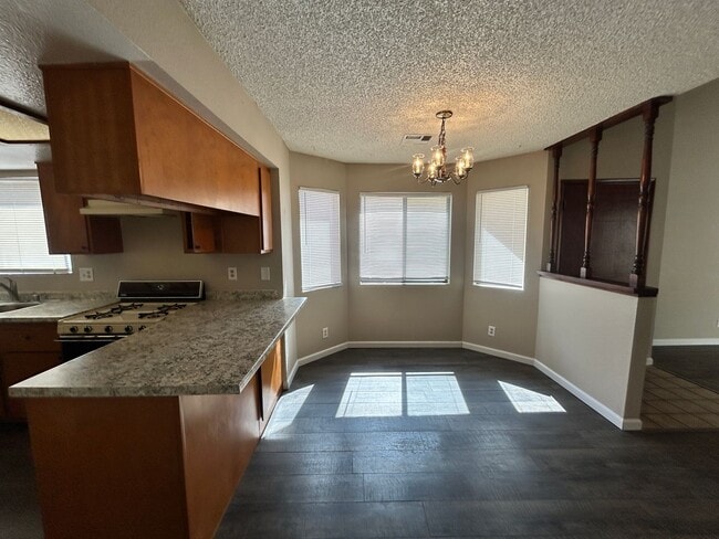 Photo - Charming Summerlin retro 2-bedroom home