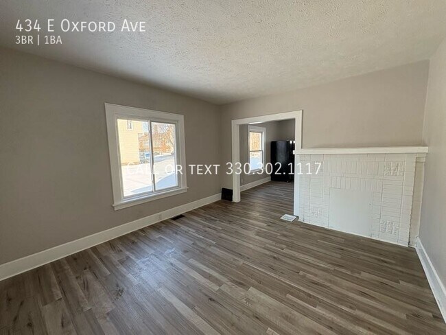 Photo - Three bedroom one bathroom apartment for rent