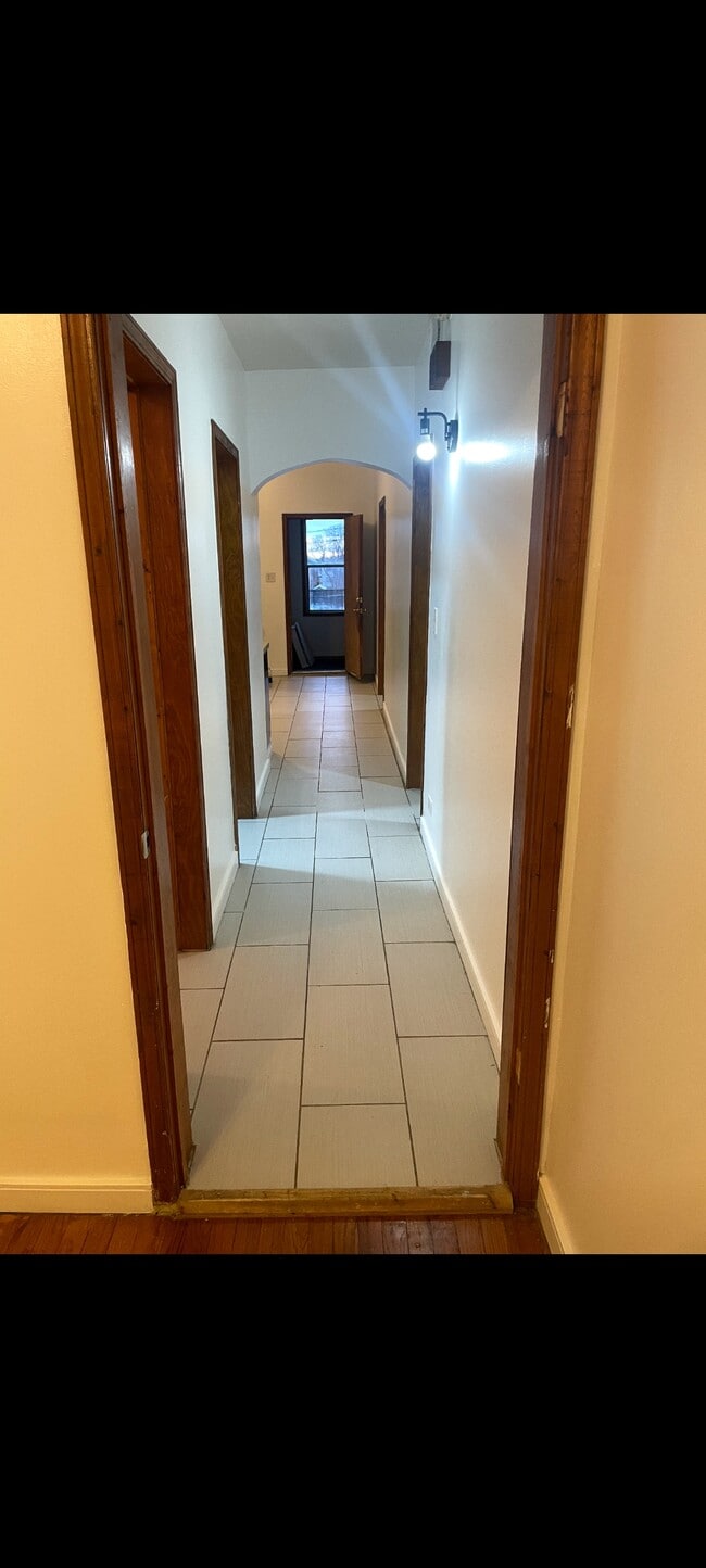 Photo - 8346 S Mackinaw Ave Unidad 2