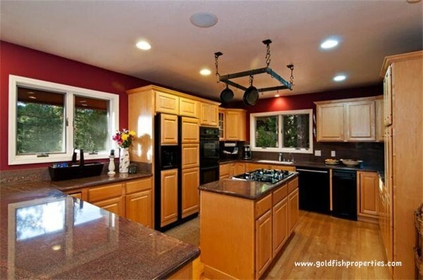 Photo - Incline Village: House - 4 Bedrooms, 3.5 B...