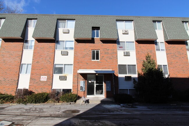 Building Photo - 78 Atlantic St Unit 206 Rental