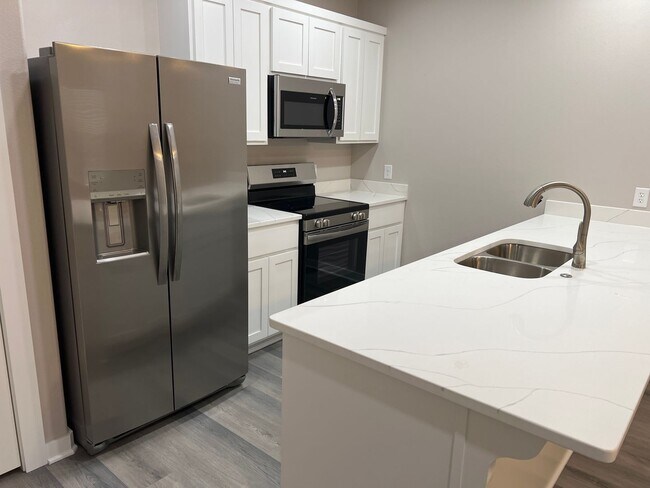 Photo - 923 Callie Ave Unit 1